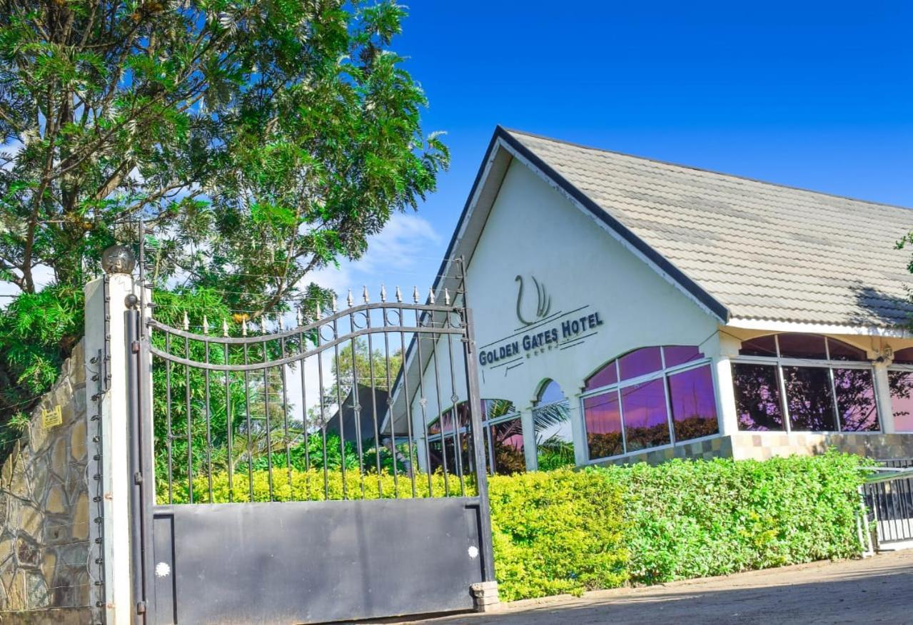 Golden Gates Hotel Thuthuriki Exterior photo